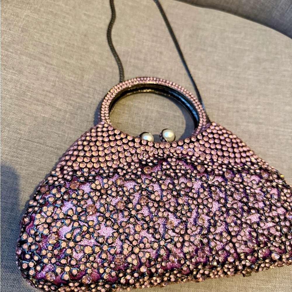 Handmade Mauve Pink Beaded Women’s Bag – Crystals w Pearl closure Clutch NWOT